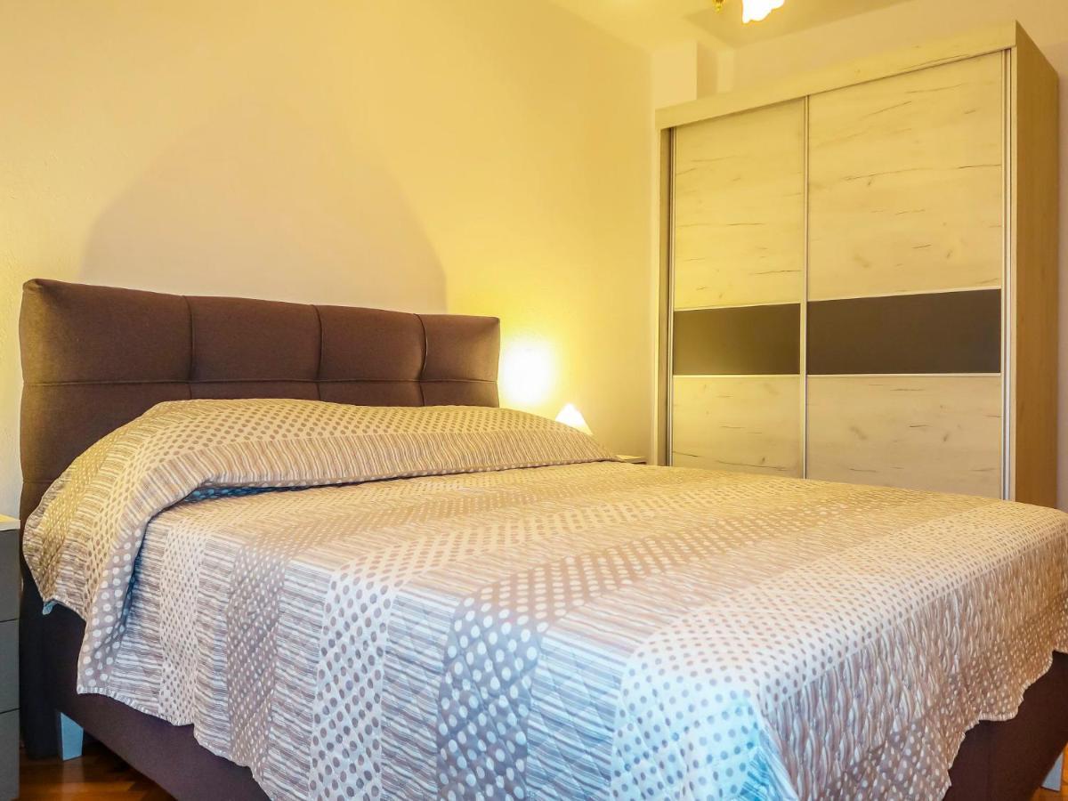 Appartamento Vesna - Put106 By Interhome Punat